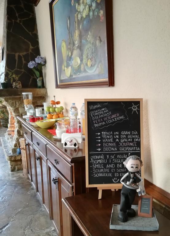 Hostal Los Pinares Lloret de Mar Exteriér fotografie