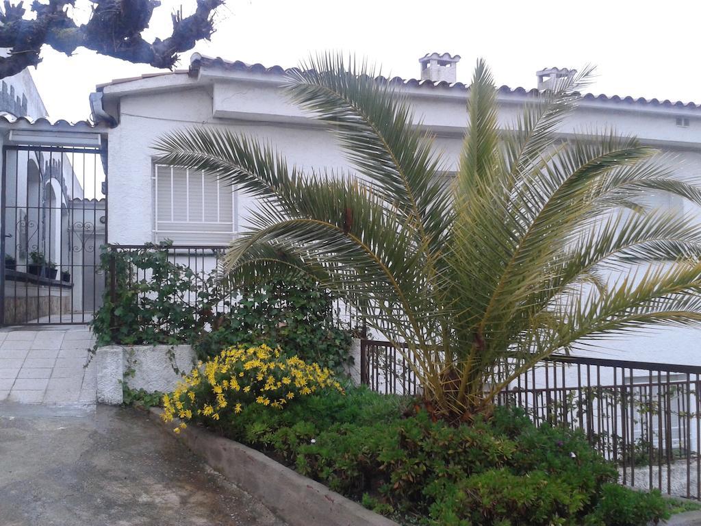 Hostal Los Pinares Lloret de Mar Exteriér fotografie