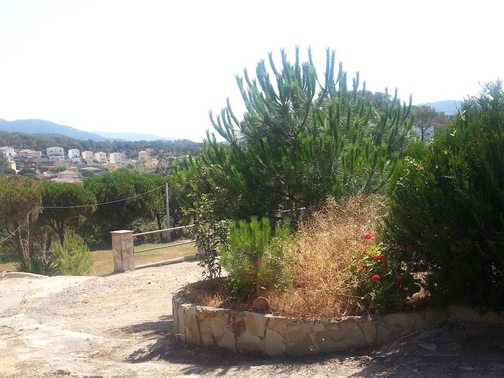Hostal Los Pinares Lloret de Mar Exteriér fotografie